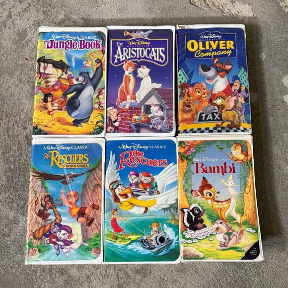 Disney Animal Classics VHS Bundle Jungle Book Bambi Aristocats - Picture 2 of 5